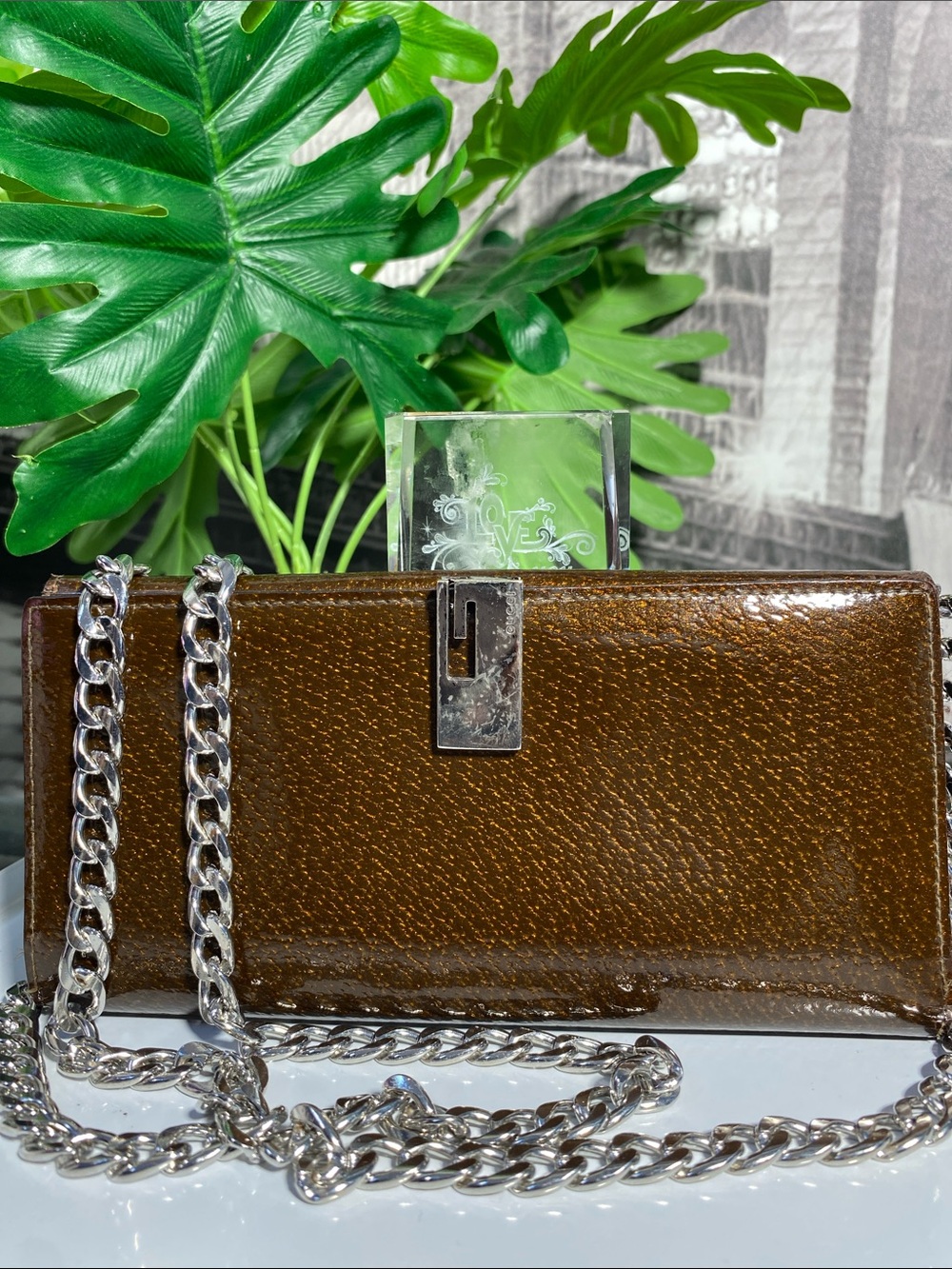 Authentic Gucci Rare Metallic Bronze Patent Leather Long Wallet - Picture 6 of 17